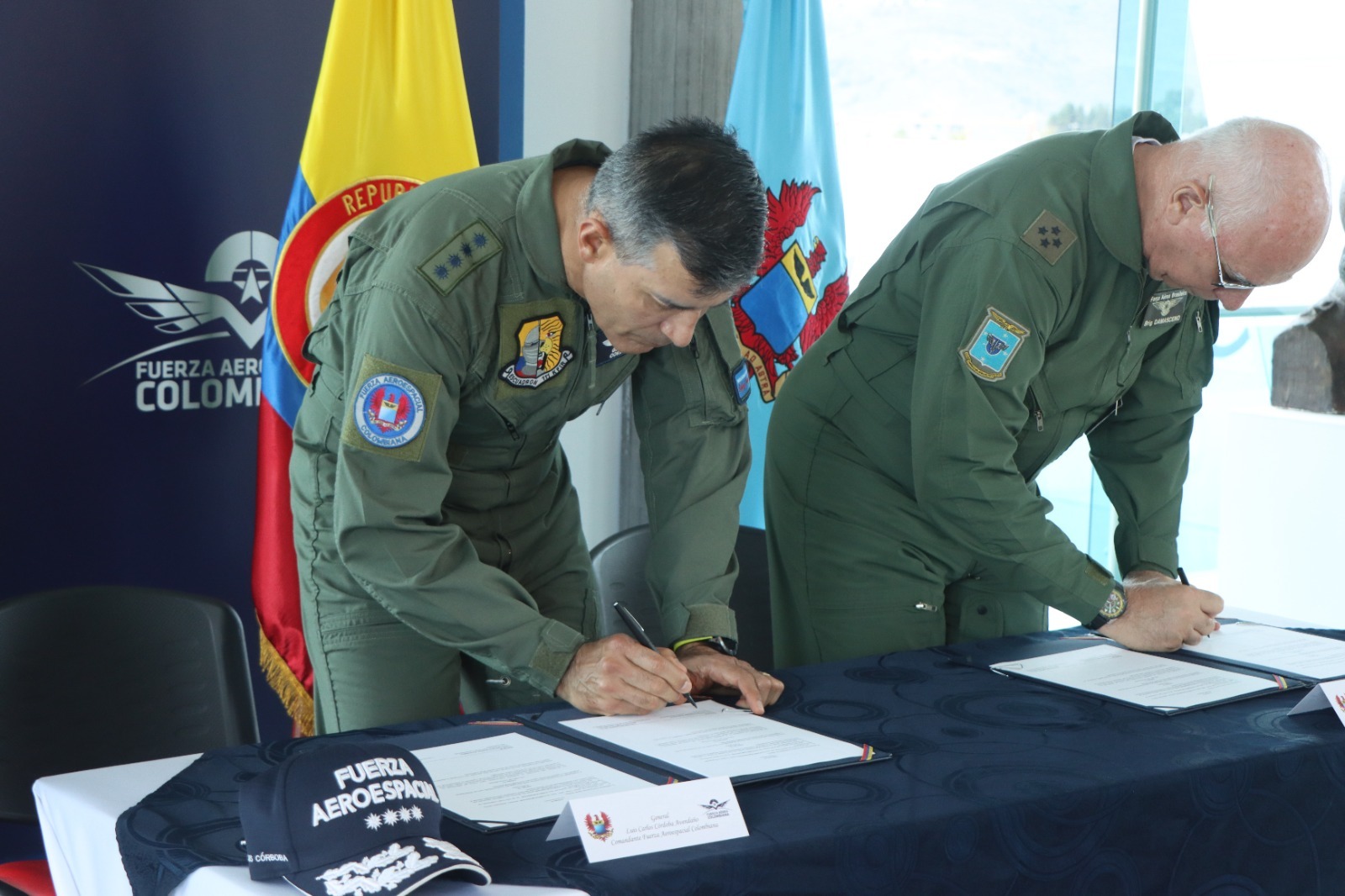 Nuevo impulso a la cooperación con la Fuerza Aérea Brasileña