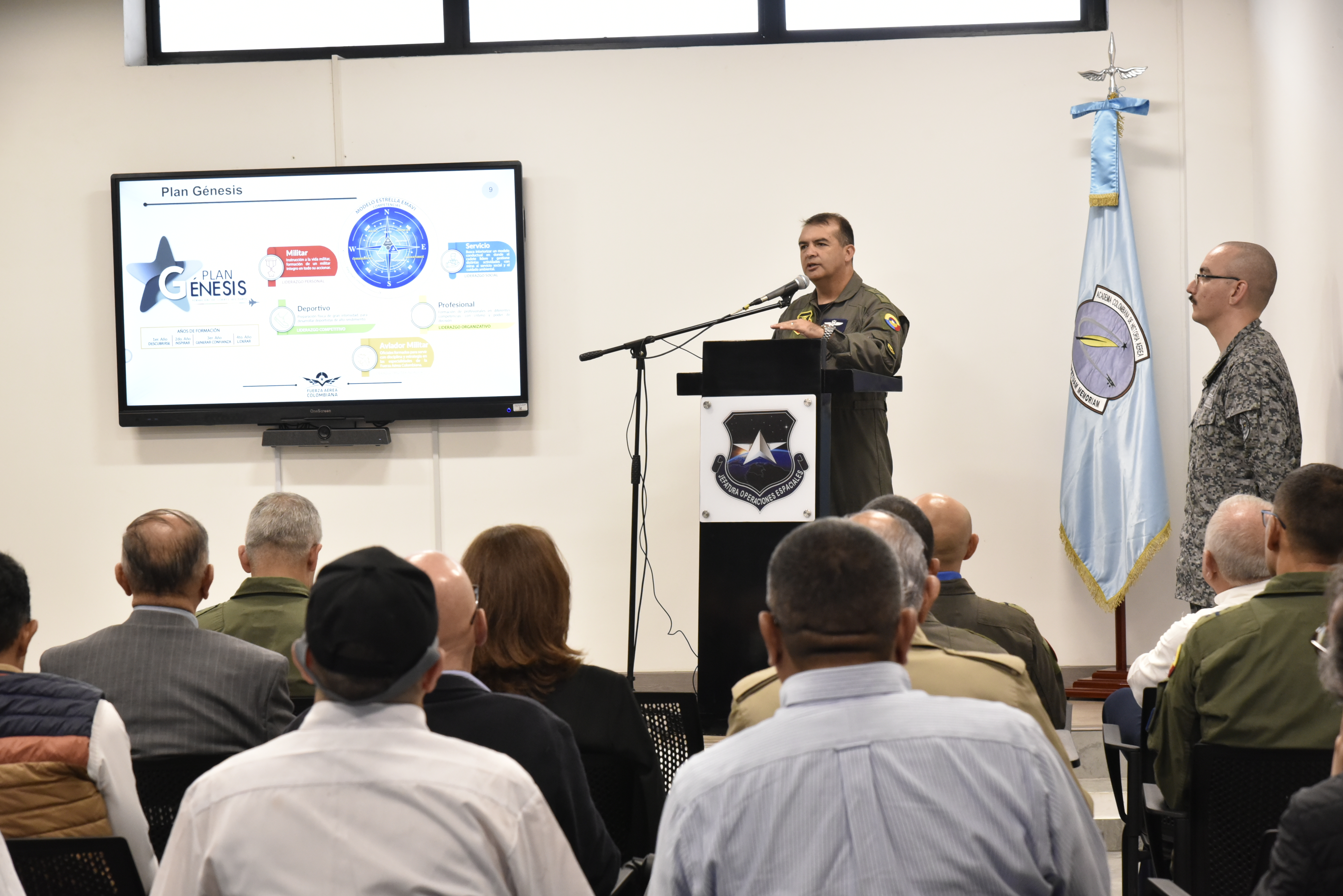 30 años de la Academia Colombiana de Historia Aérea, fueron conmemorados en la EMAVI