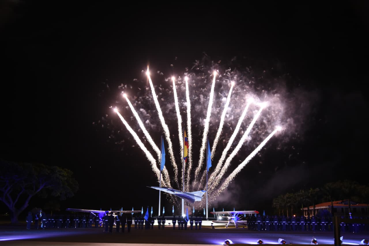 La misión continúa: 114 cadetes ascendieron al grado de Alférez en la EMAVI