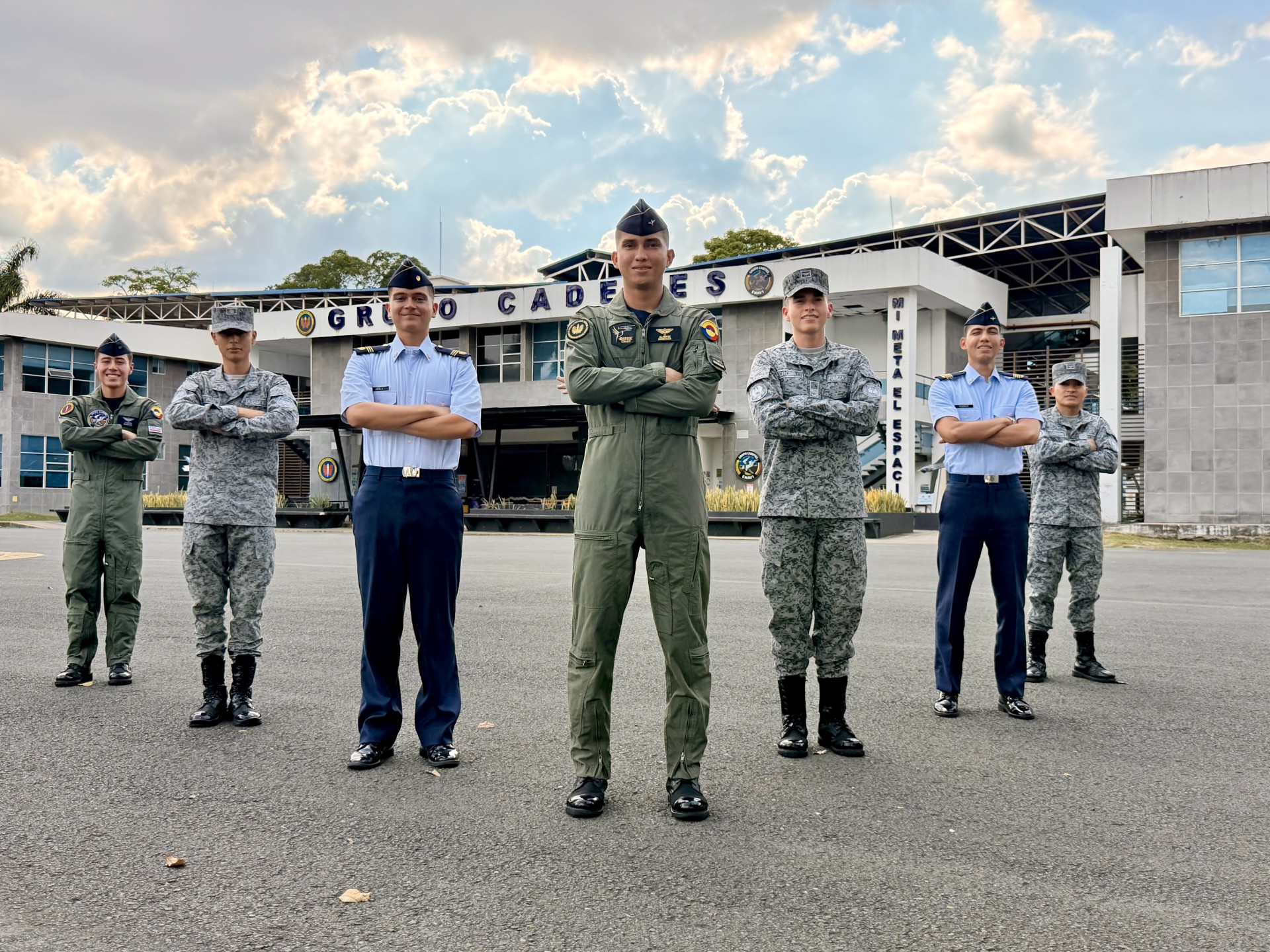EMAVI inicia un nuevo año académico formando a los líderes del poder aeroespacial colombiano
