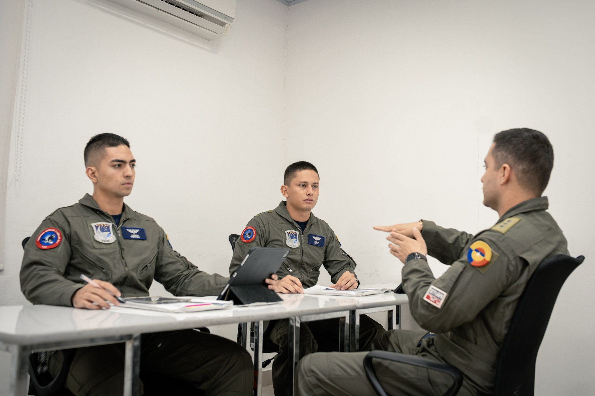 EMAVI exalta la invaluable labor de sus docentes e instructores militares en su día