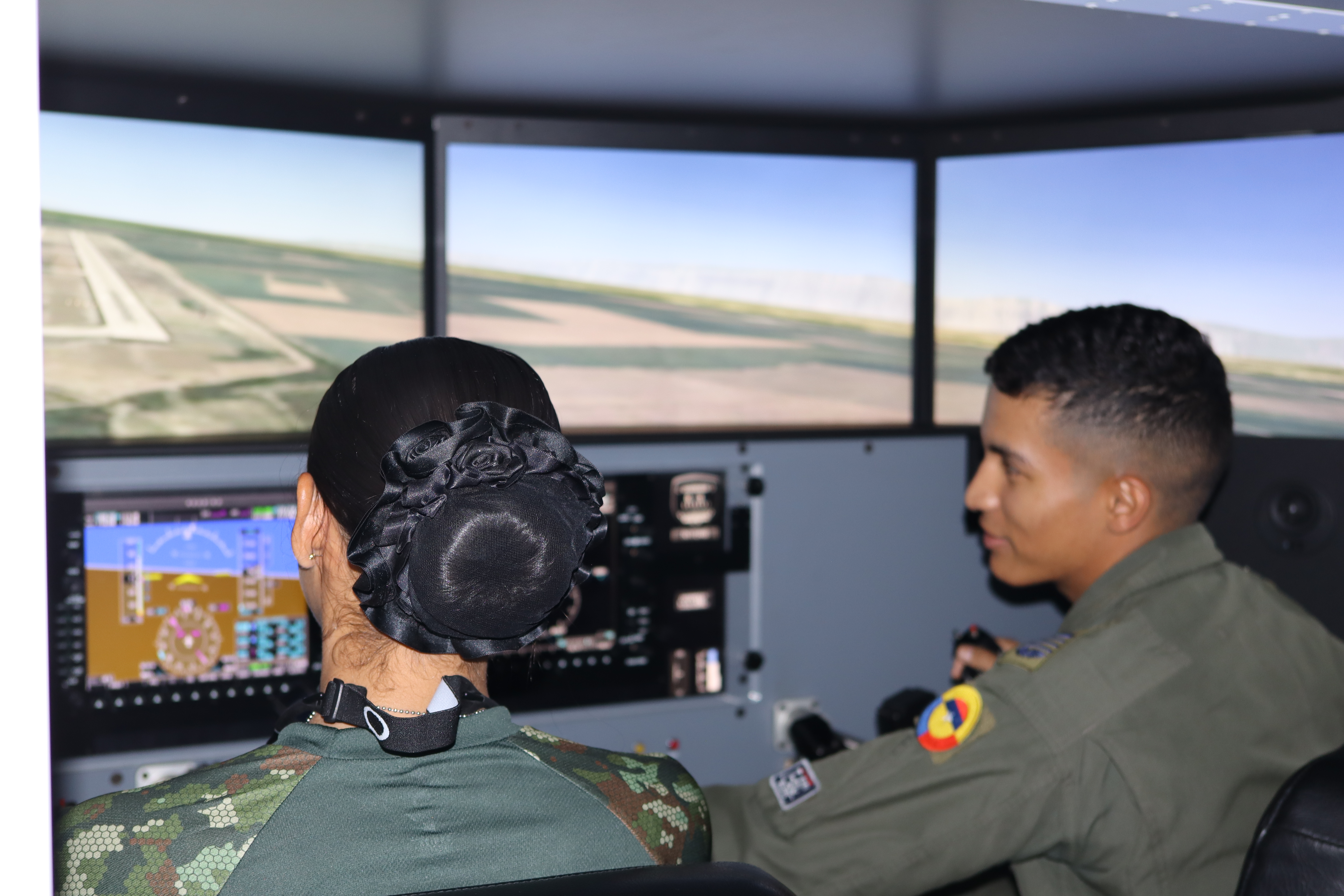 Cadetes de aire, mar y tierra compartieron en el “Reto Operacional Púrpura”