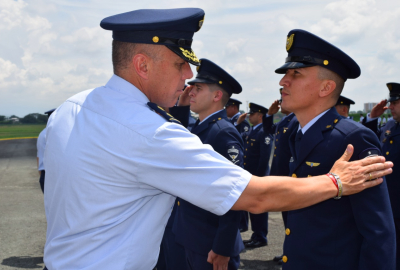 Ceremonia de ascenso de 44 Suboficiales en la Base Aérea Marco Fidel Suárez