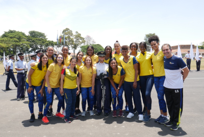 La Selección femenina de Voleibol de Colombia, se preparó para los Juegos Suramericanos en EMAVI