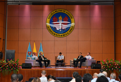 Así avanza el primer ‘Congreso Internacional del Aire y del Espacio’ de la Fuerza Aérea Colombiana