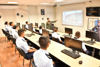 La Escuela Militar de Aviación “Marco Fidel Suárez” recibe la renovación de la Acreditación en Alta Calidad Institucional