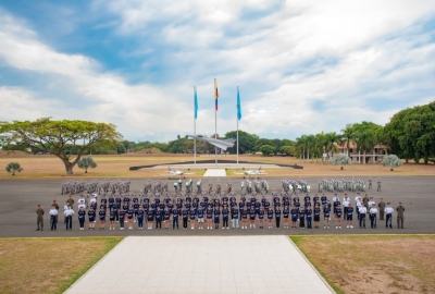 De la expectativa a la vocación: jóvenes viven dos días como  cadetes 