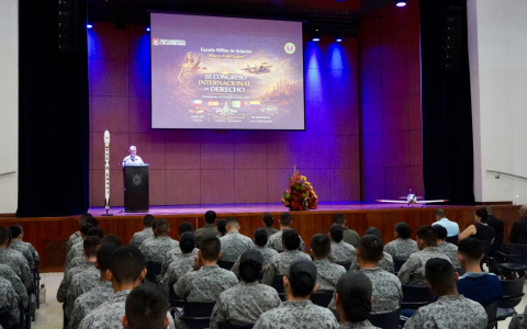 Formación integral para los desafíos globales: EMAVI lidera encuentro internacional de Derecho