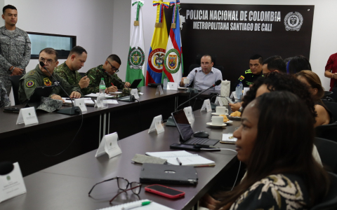 Fuerza Pública y autoridades locales consolidan acciones conjuntas por la seguridad de Cali
