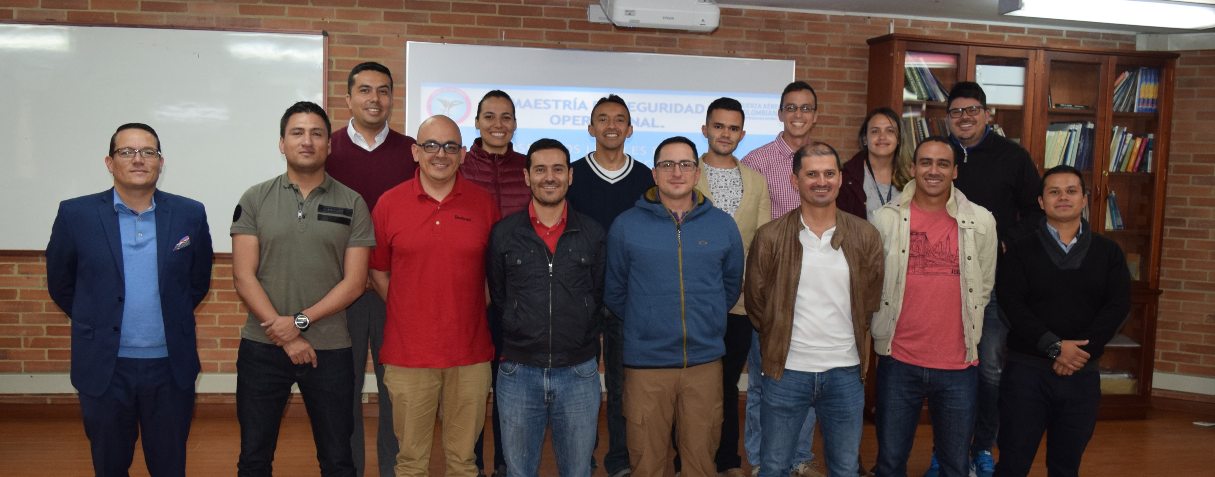 Maestría en Seguridad Operacional recibió docentes de la Aeronáutica Civil