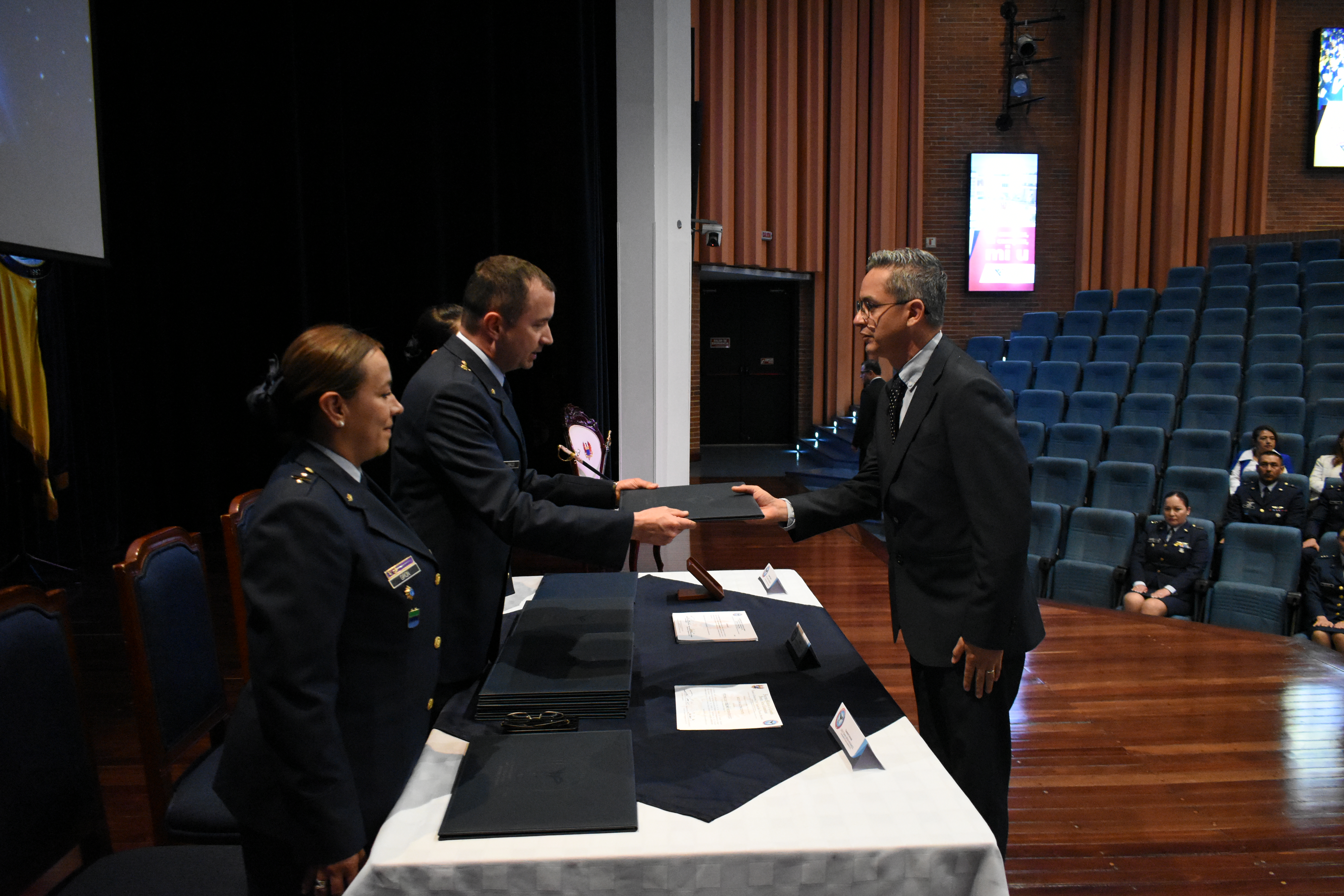 En ceremonia fueron certificados 46 graduandos capacitados por la EPFAC