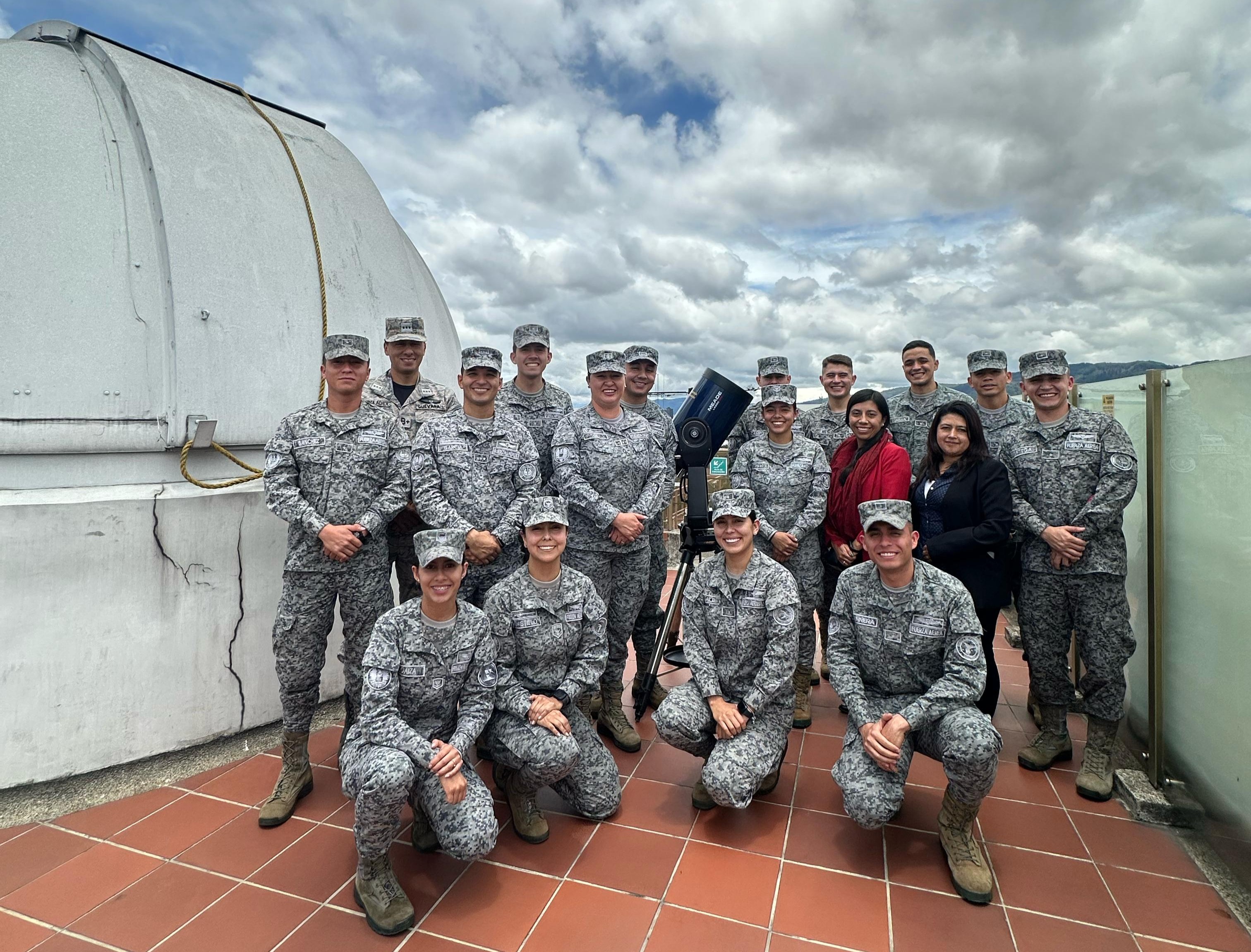 Visitas académicas fortalecen la formación aeroespacial colombiana