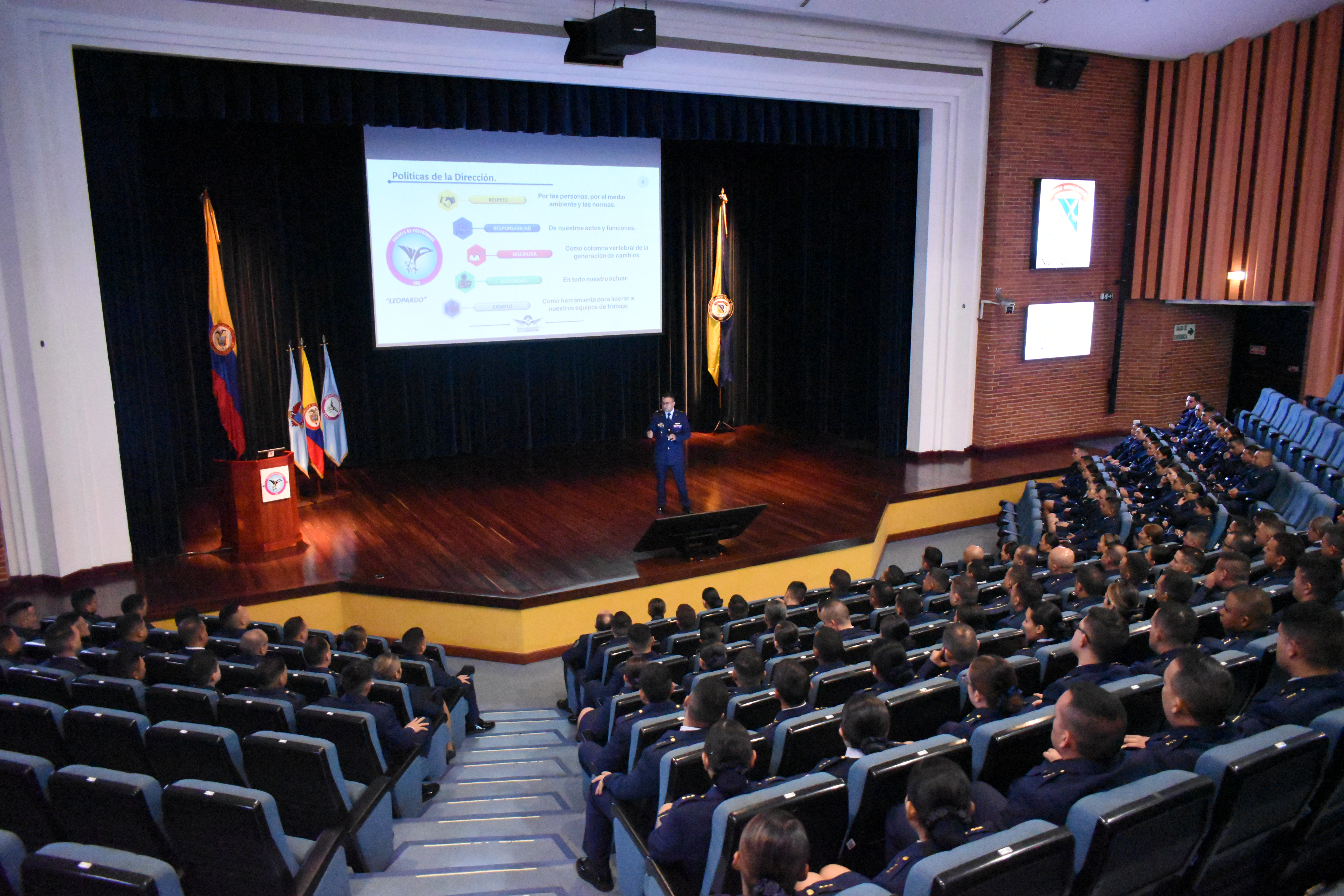 Oficiales inician su curso de ascenso en la EPFAC este 2025