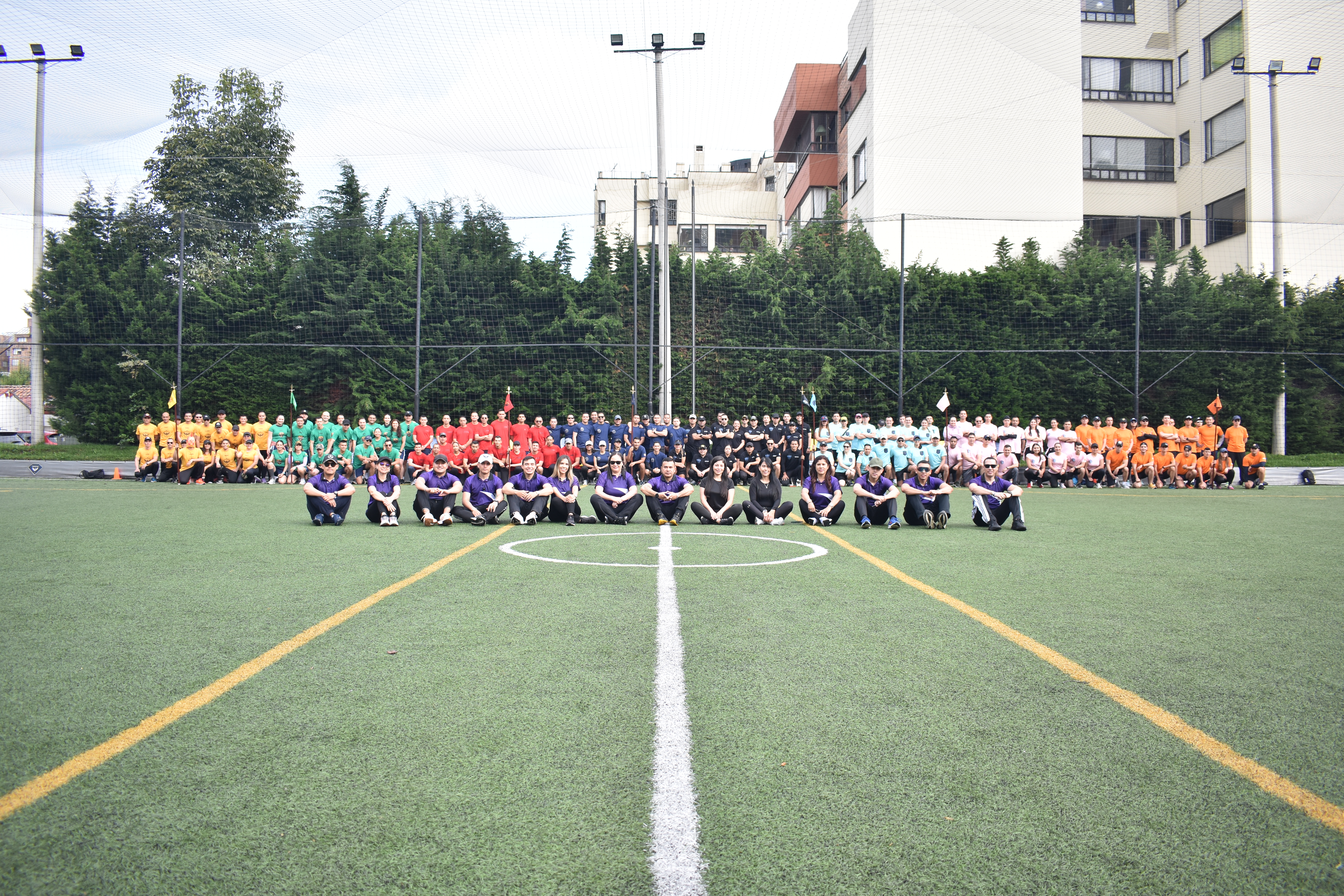 Oficiales del Curso de Ascenso fortalecen su liderazgo en actividad FLEX
