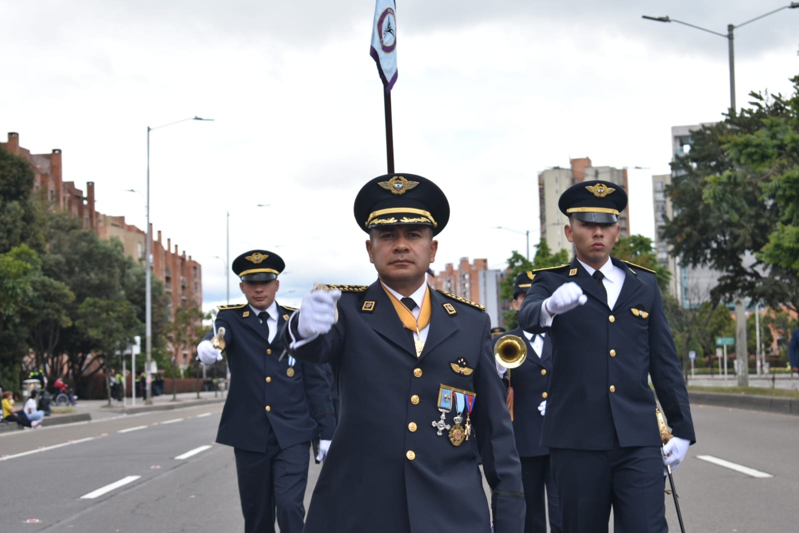 Honor y compromiso: la EPFAC conmemoró 215 años de historia colombiana Honor y compromiso: la EPFAC conmemoró 215 años de historia colombiana