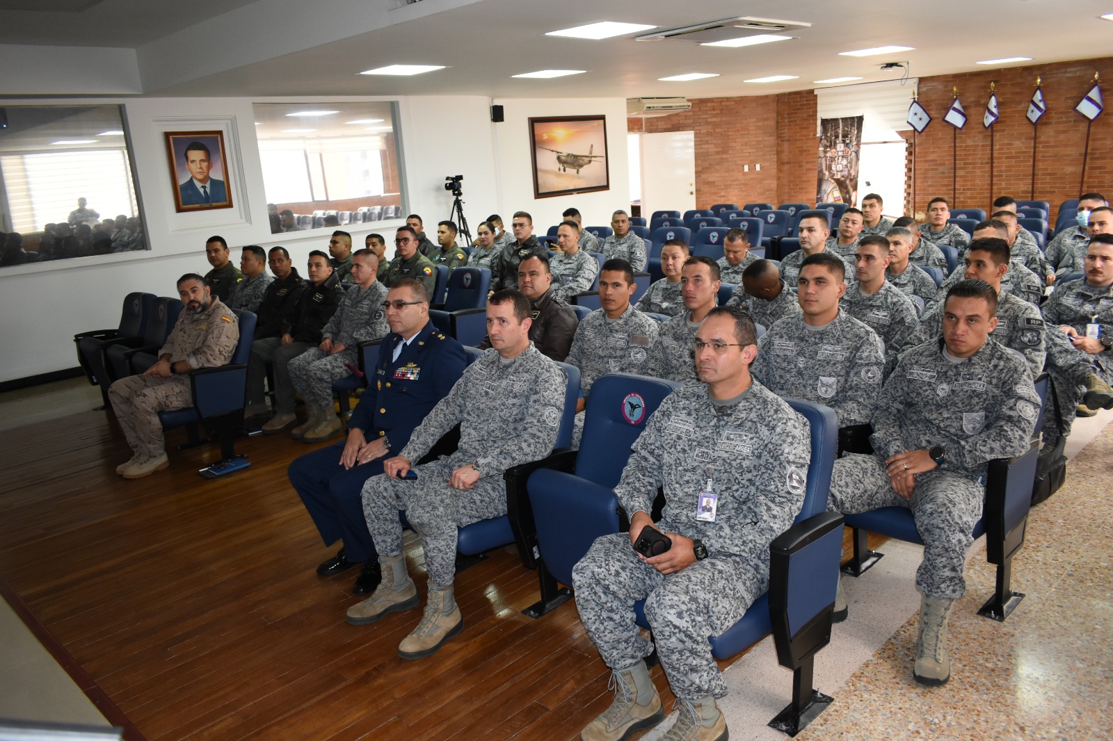 Inició con éxito el seminario Internacional de Operaciones Especiales Aéreas