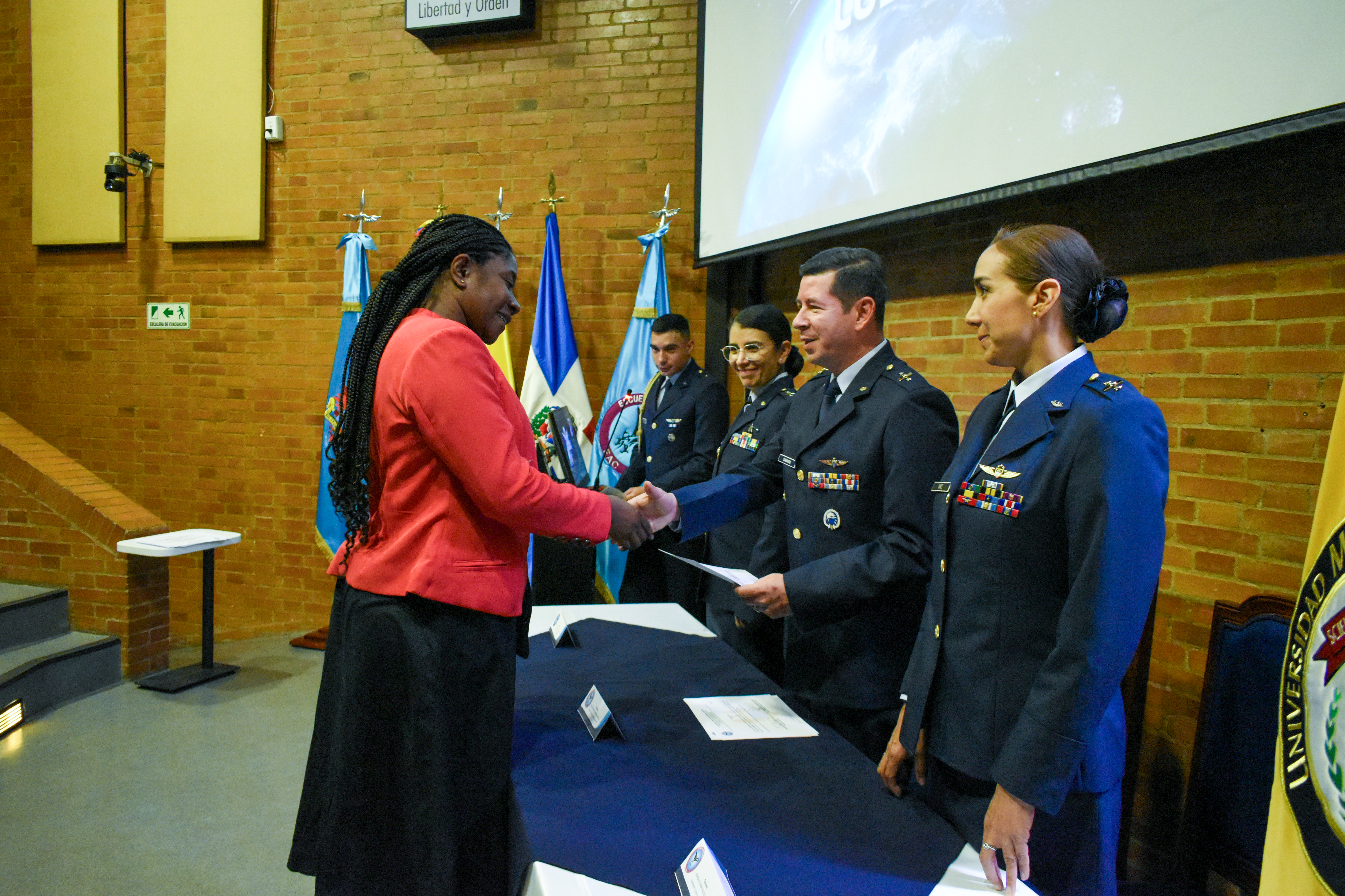 Finaliza la octava versión del Curso de Desarrollo Espacial Colombiano