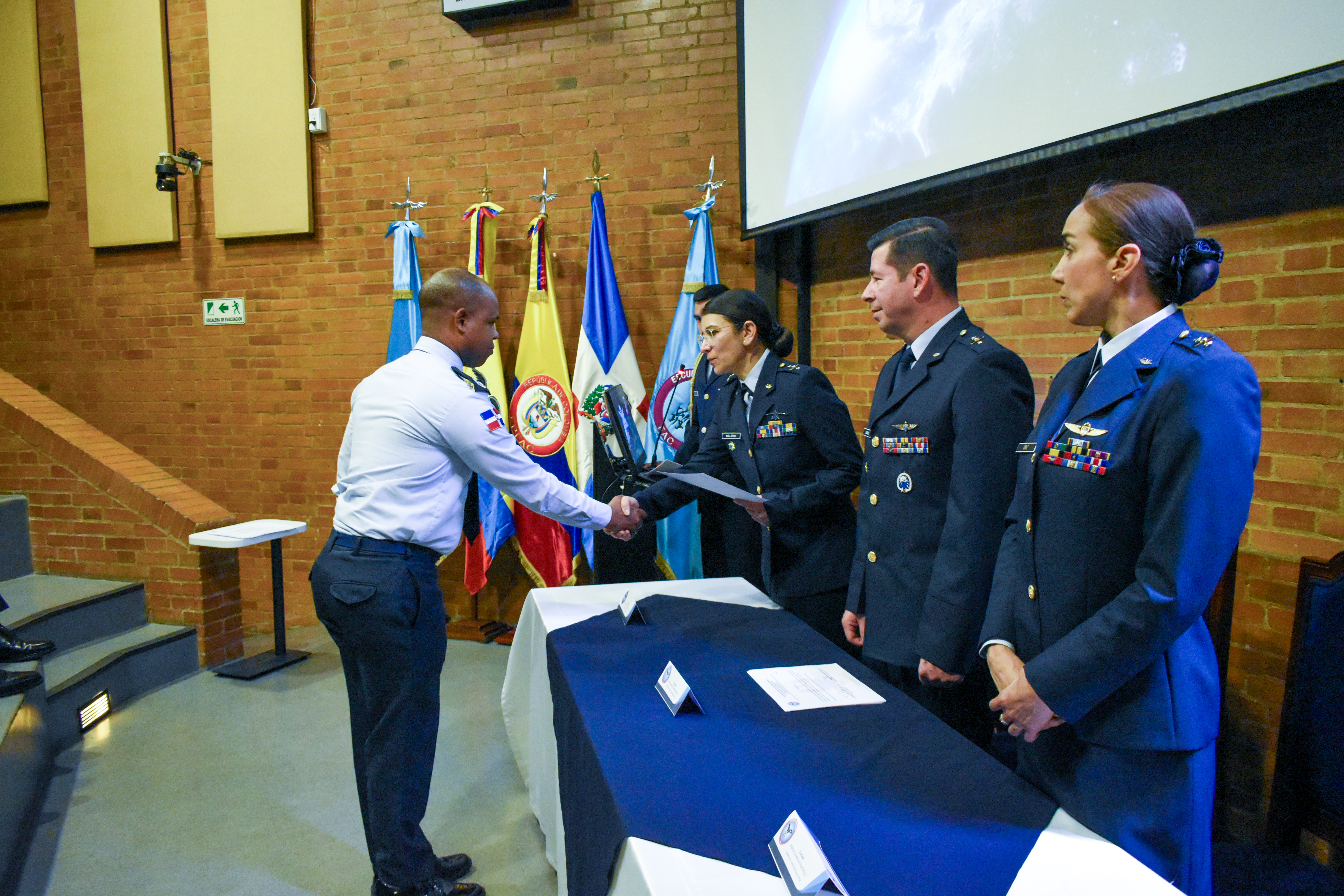 Finaliza la octava versión del Curso de Desarrollo Espacial Colombiano