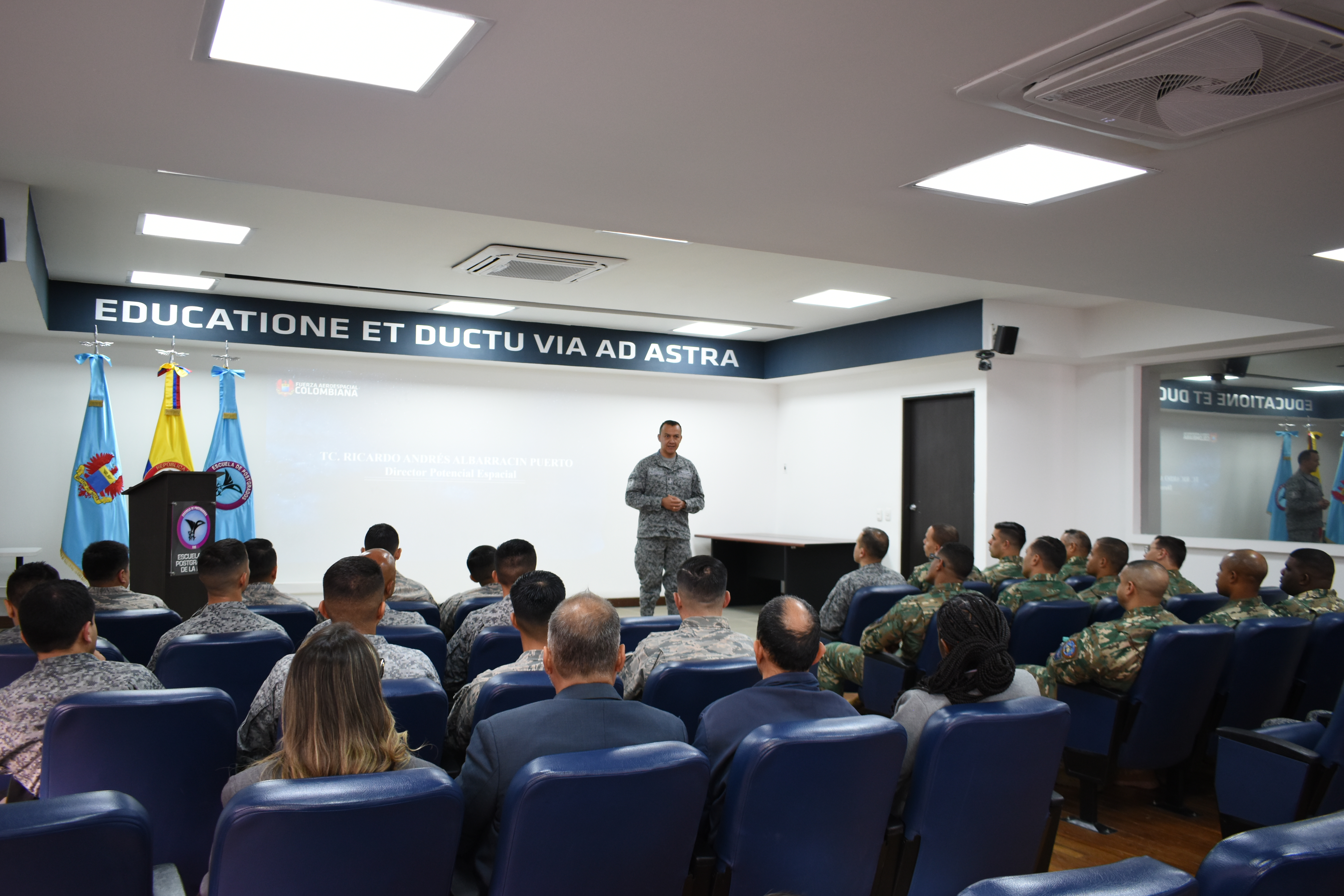 Curso de Desarrollo Espacial Colombiano fortalece capacidades para la cooperación regional