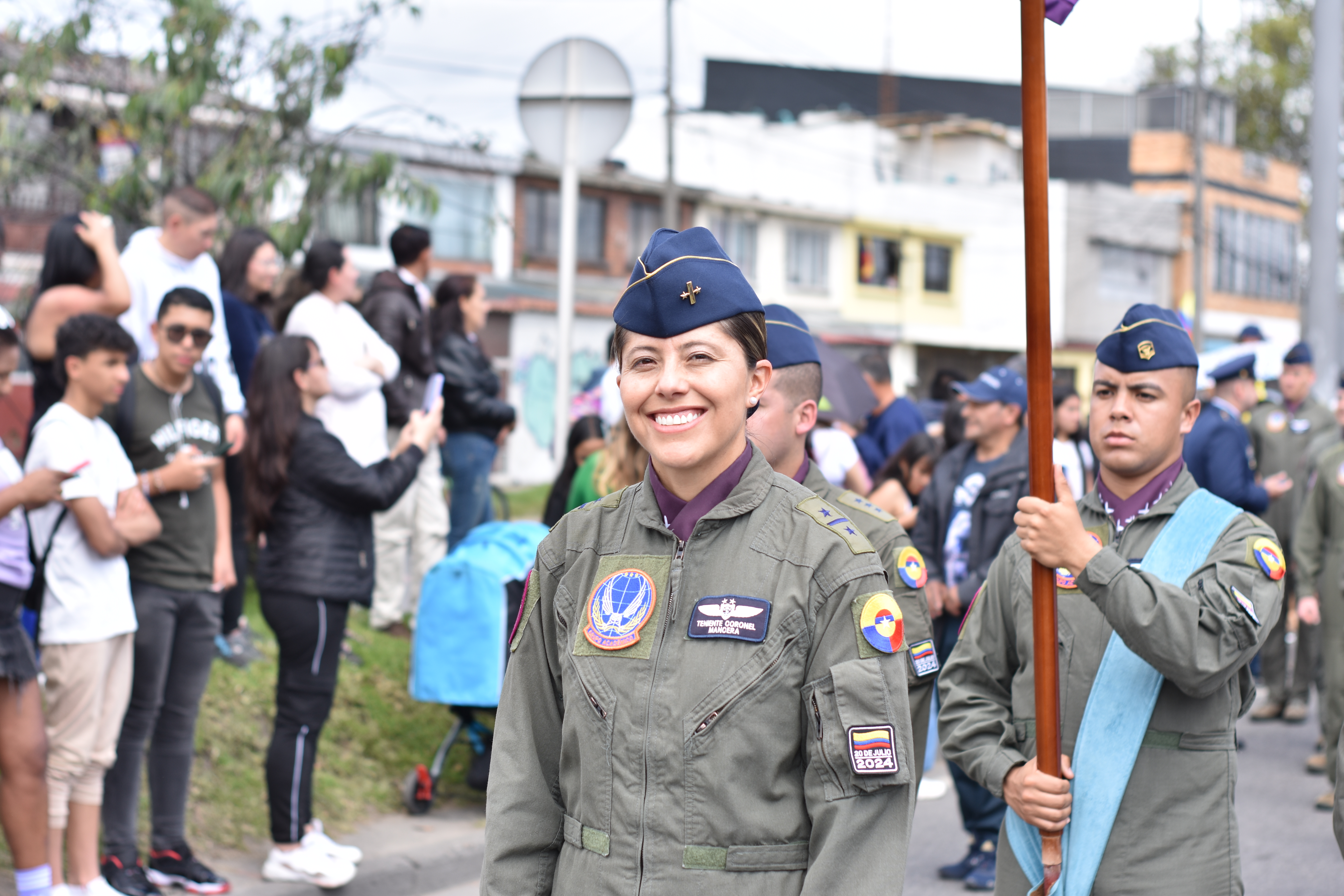 En desfile militar y de policía, la EPFAC hizo presencia este 20 de julio