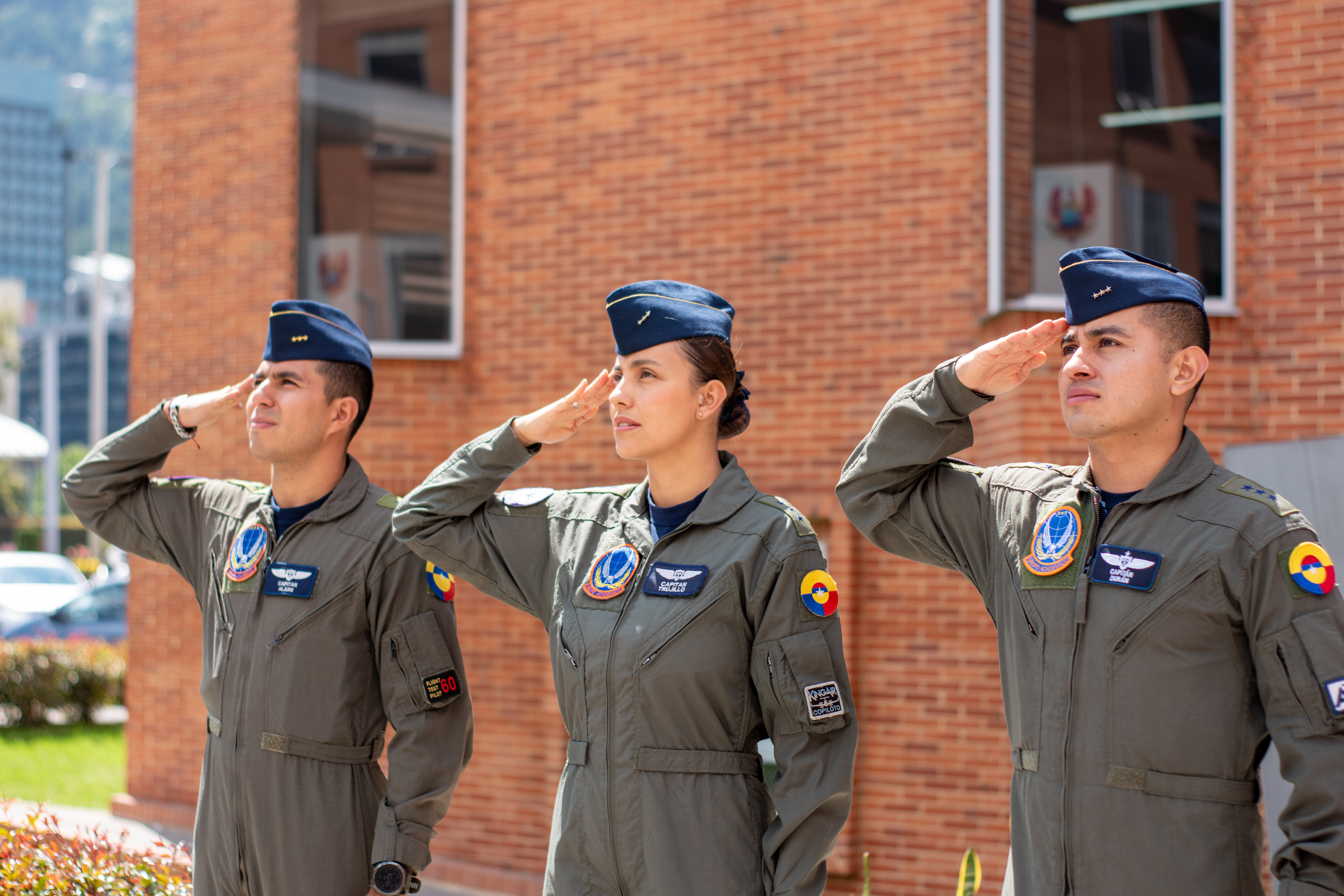 Escuela de Postgrados FAC: 65 años de capacitación militar y aeronáutica Escuela de Postgrados FAC: 65 años de capacitación militar y aeronáutica