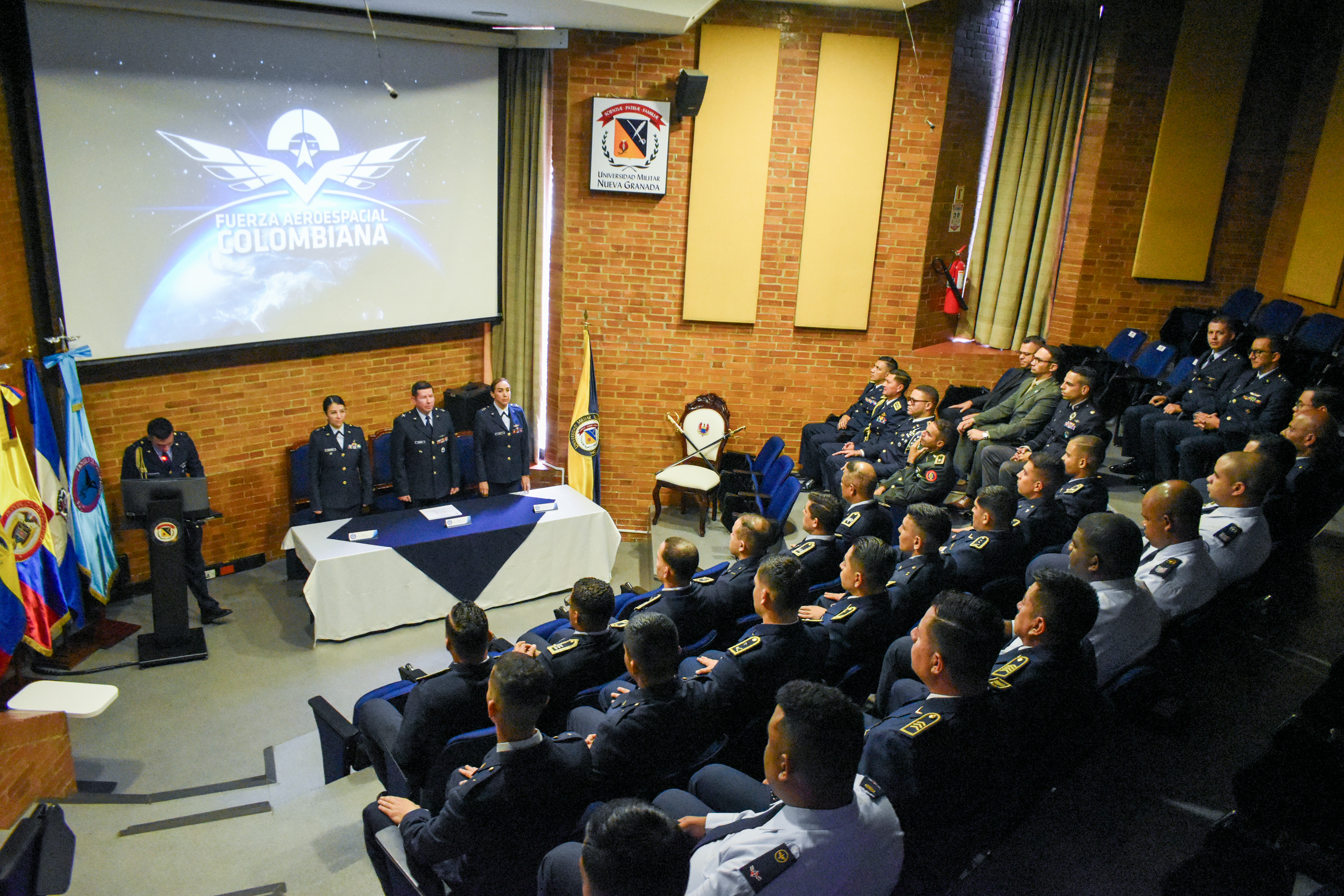 Finaliza la octava versión del Curso de Desarrollo Espacial Colombiano