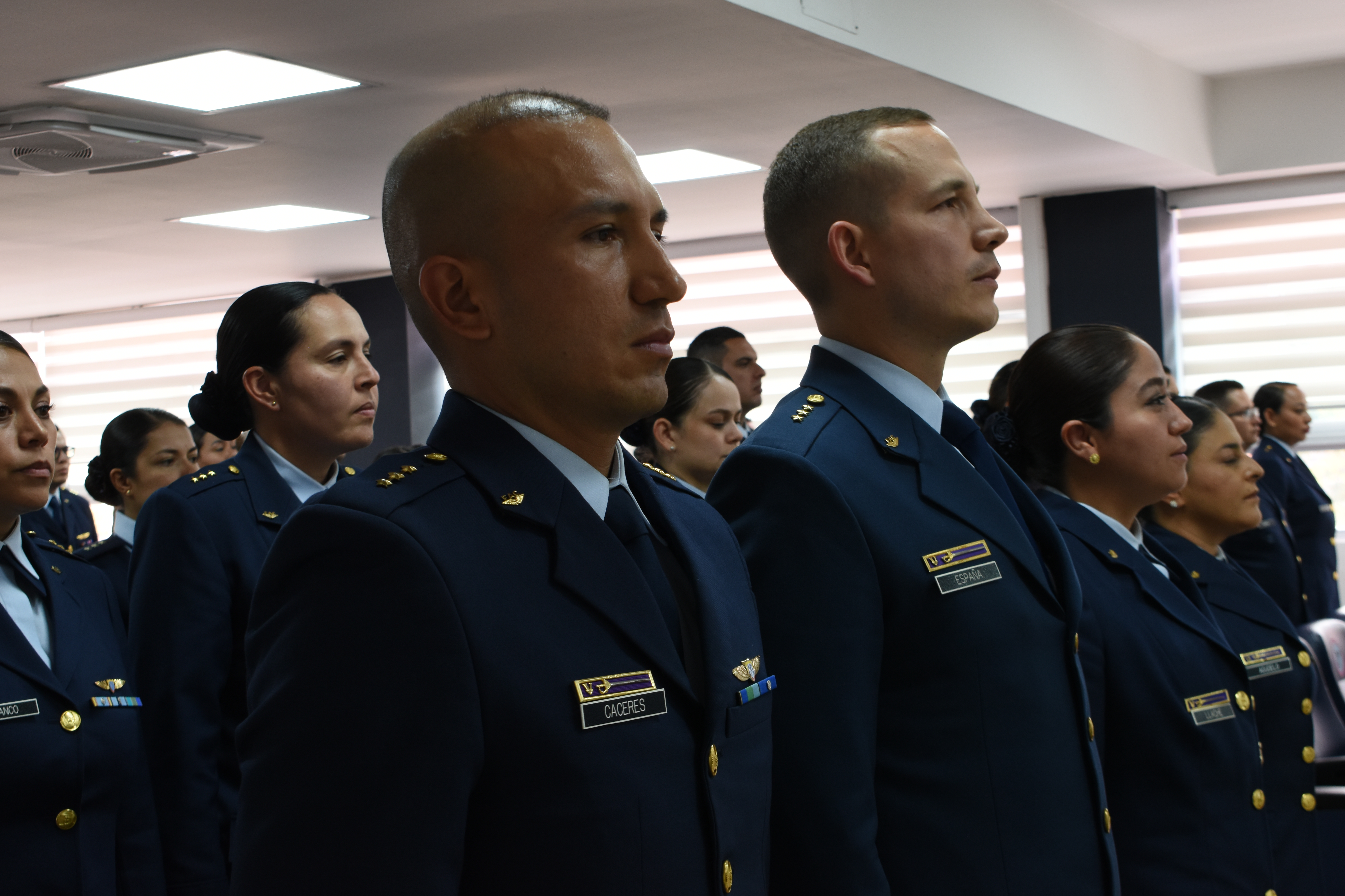 Oficiales culminan proceso de capacitación para asumir nuevos desafíos