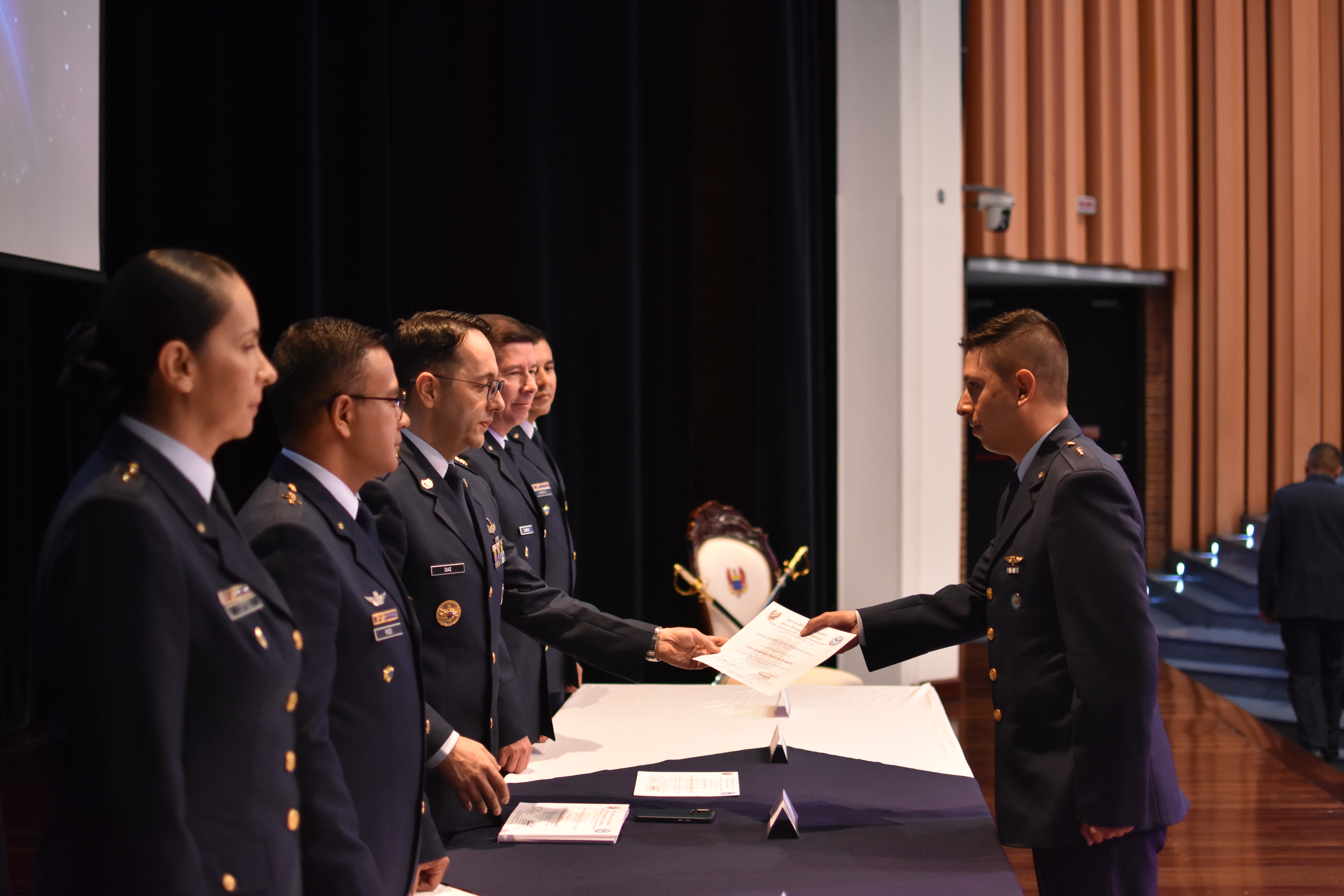73 graduandos culminaron formación en la EPFAC