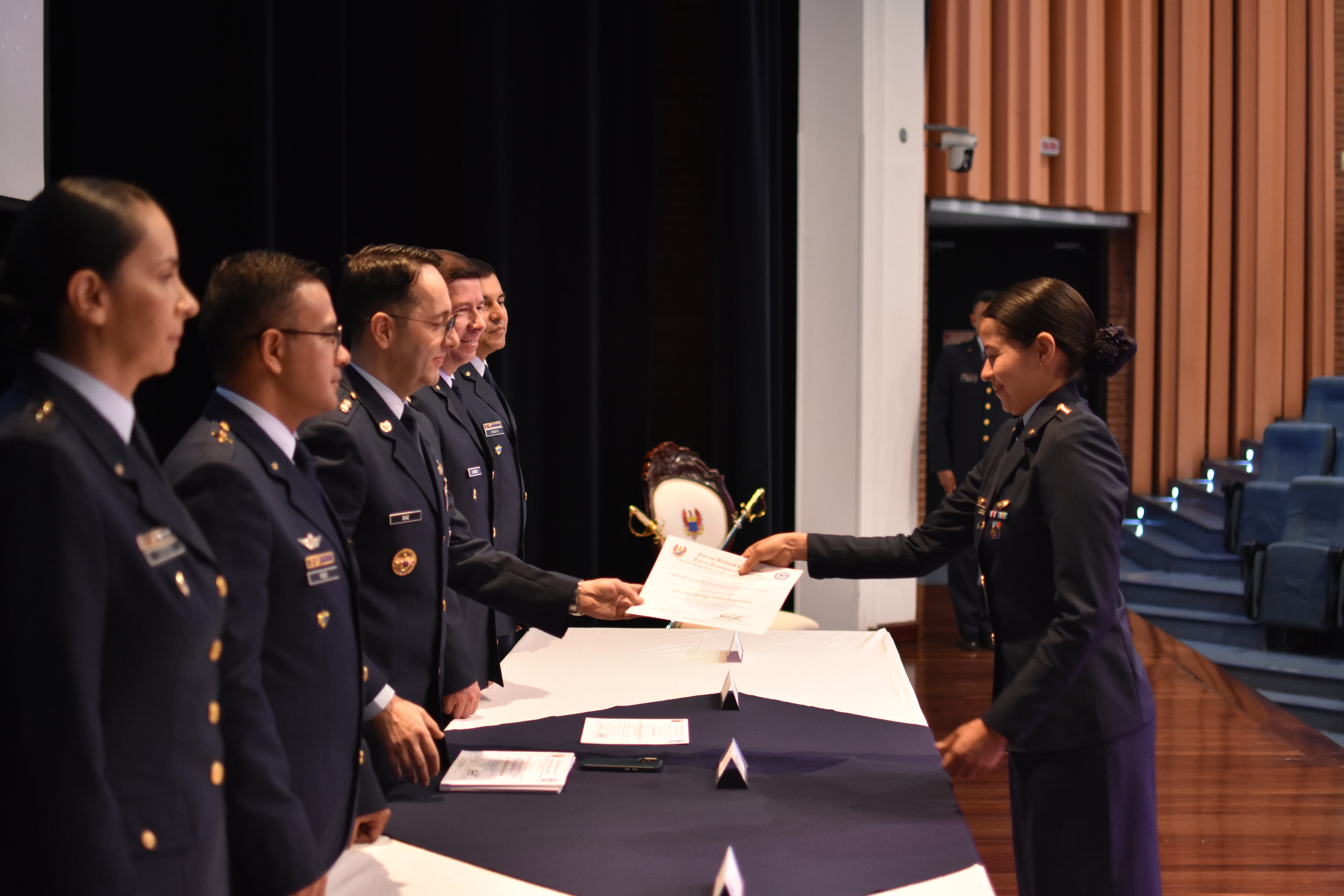 73 graduandos culminaron formación en la EPFAC
