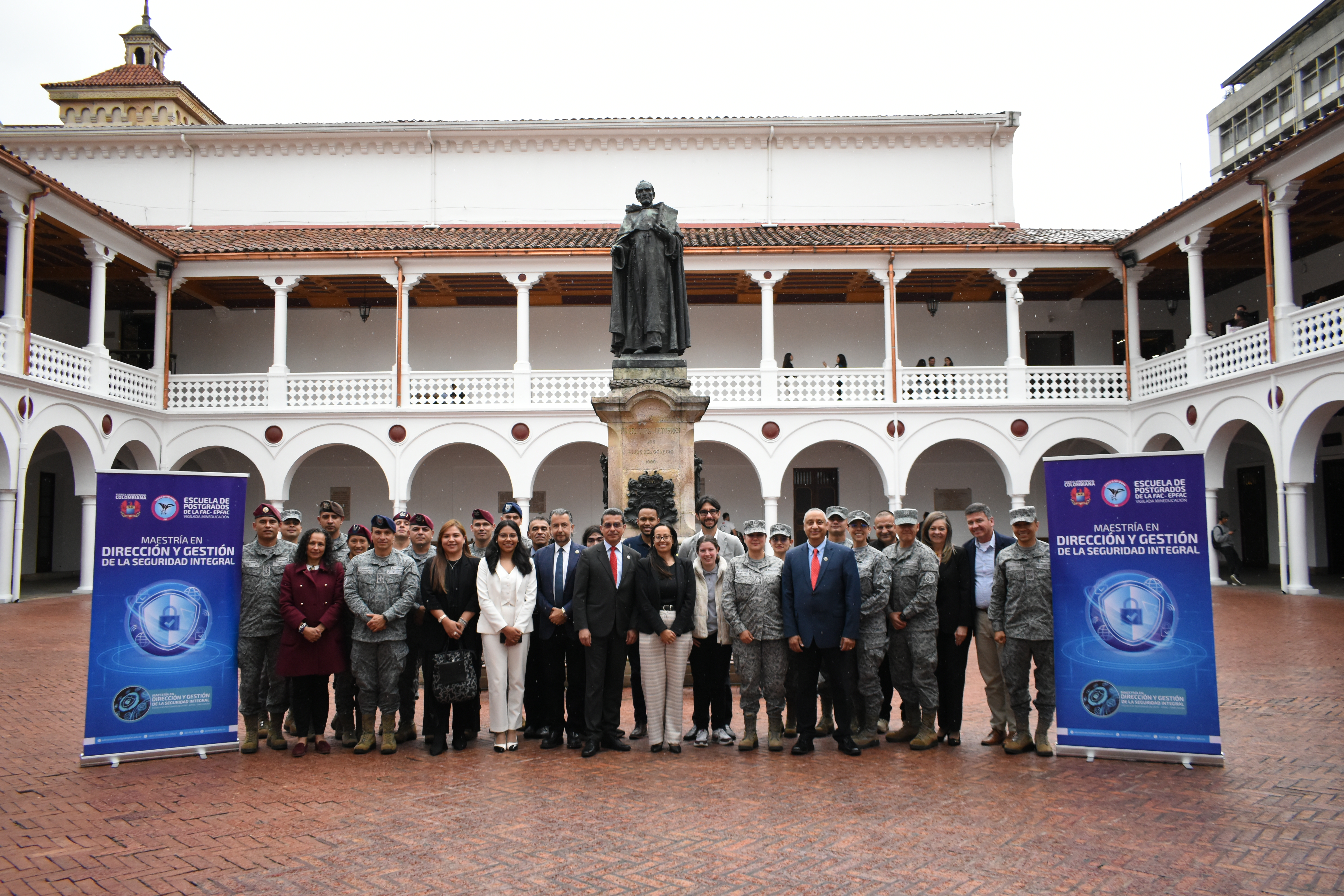Inteligencia artificial y defensa, eje de seminario internacional