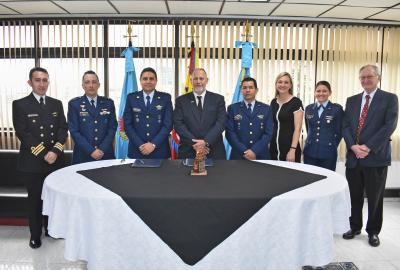 Convenio de Cooperación Académica entre EPFAC y Purdue University