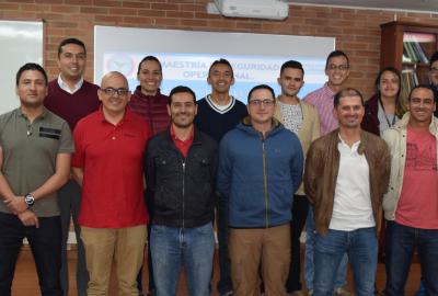 Maestría en Seguridad Operacional recibió docentes de la Aeronáutica Civil