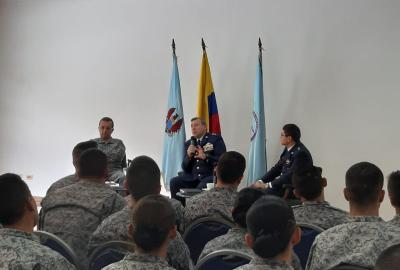  EPFAC realiza Conversatorio “José Edmundo Sandoval"