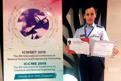 Fuerza Aérea Colombiana mejor ponencia de materiales compuestos no metálicos en Singapur