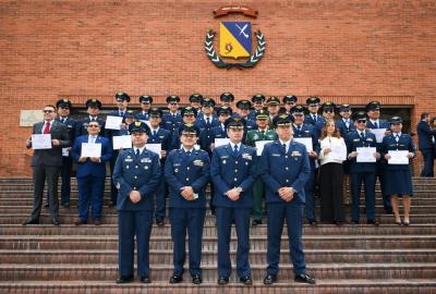Culmina formación en Seguridad Operacional en estudiantes de la EPFAC