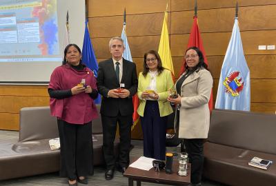Compromiso institucional: generación de conocimiento en la Feria del Libro de Veteranos