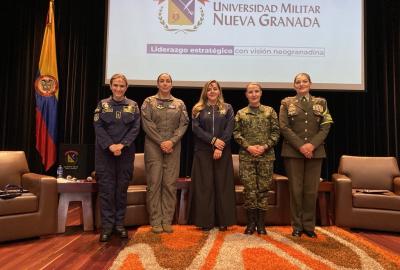 Mujeres en la Fuerza Pública: Liderazgo y compromiso con la nación