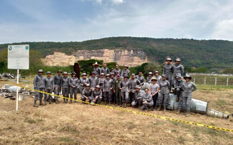 EPFAC realiza visita académica al Comando Aéreo de Combate No. 4