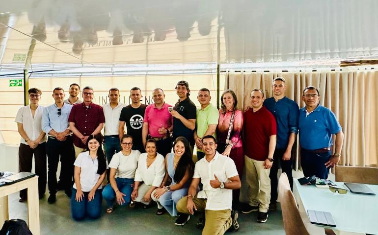 En jornada académica, la MADGSI refuerza conocimientos en tecnología y ciberseguridad