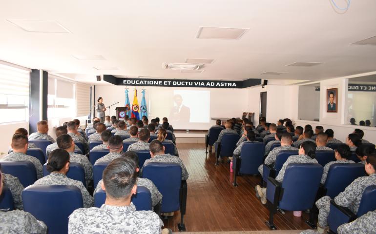 Integridad, eje fundamental en la capacitación de los oficiales de la FAC