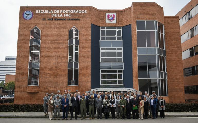 Academia: Un espacio para preservar la historia aérea institucional