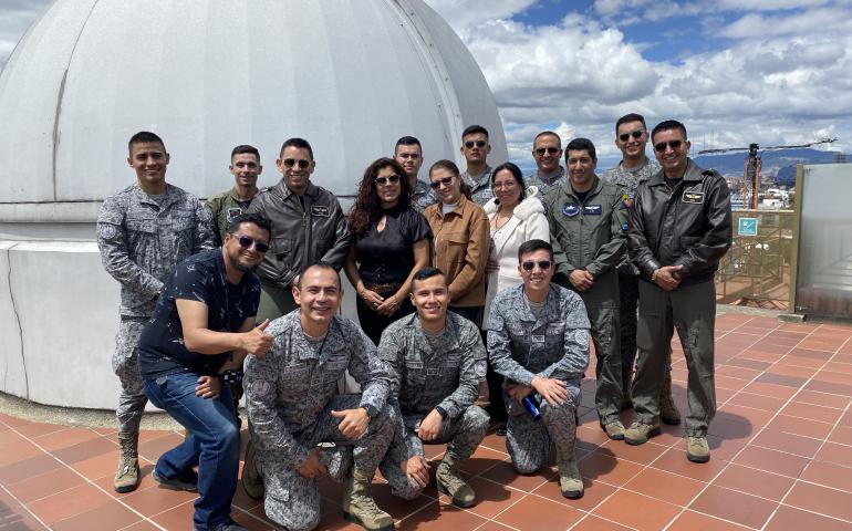 Observatorio Astronómico refuerza el aprendizaje con visita académica del CUDEC