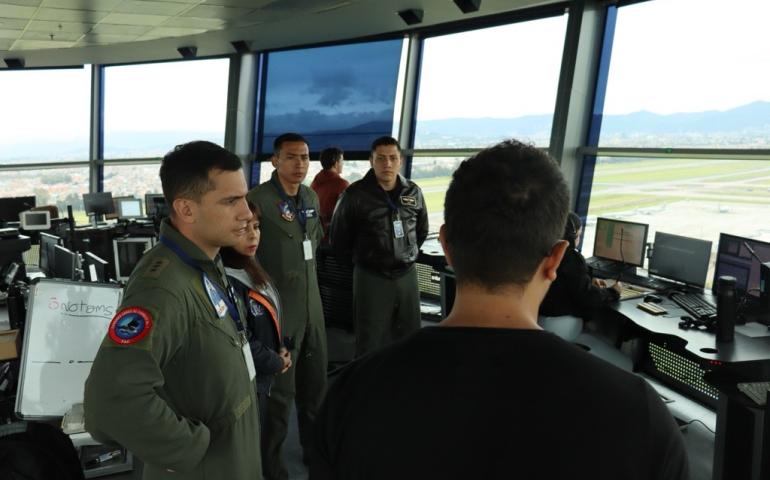 Conocimientos en seguridad operacional son fortalecidos con visita práctica 