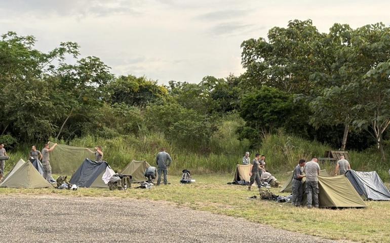 Ejercicio en terreno consolida competencias de mando en oficiales en curso de ascenso