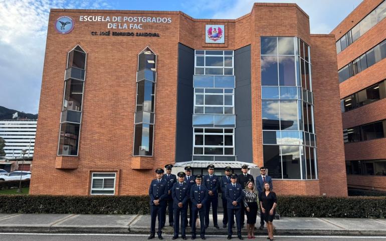 Aportes académicos de la EPFAC fortalecen la Seguridad Operacional