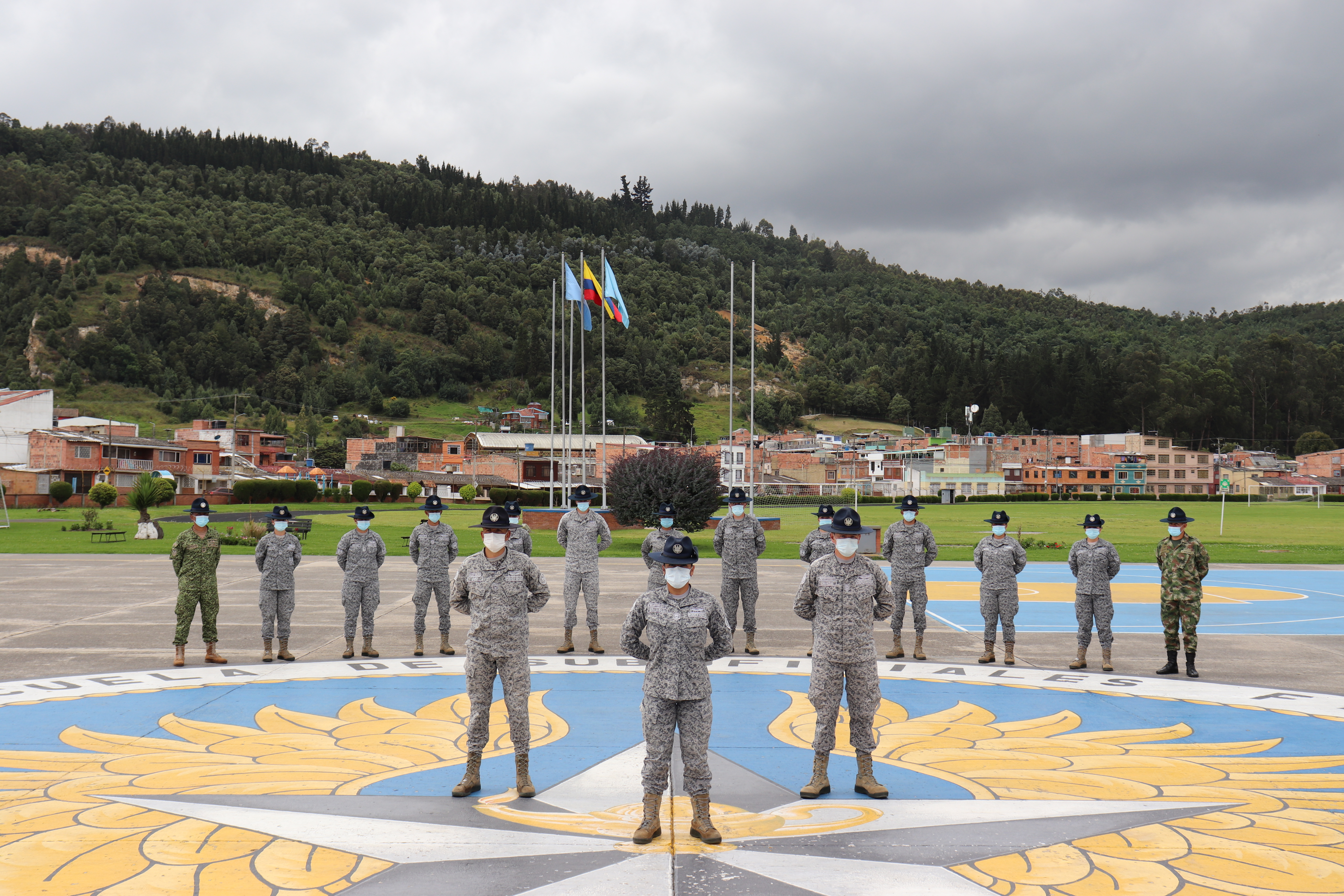Oficiales y Suboficiales de las Fuerzas Militares de Colombia se formaron como Drill Instructors en la ESUFA