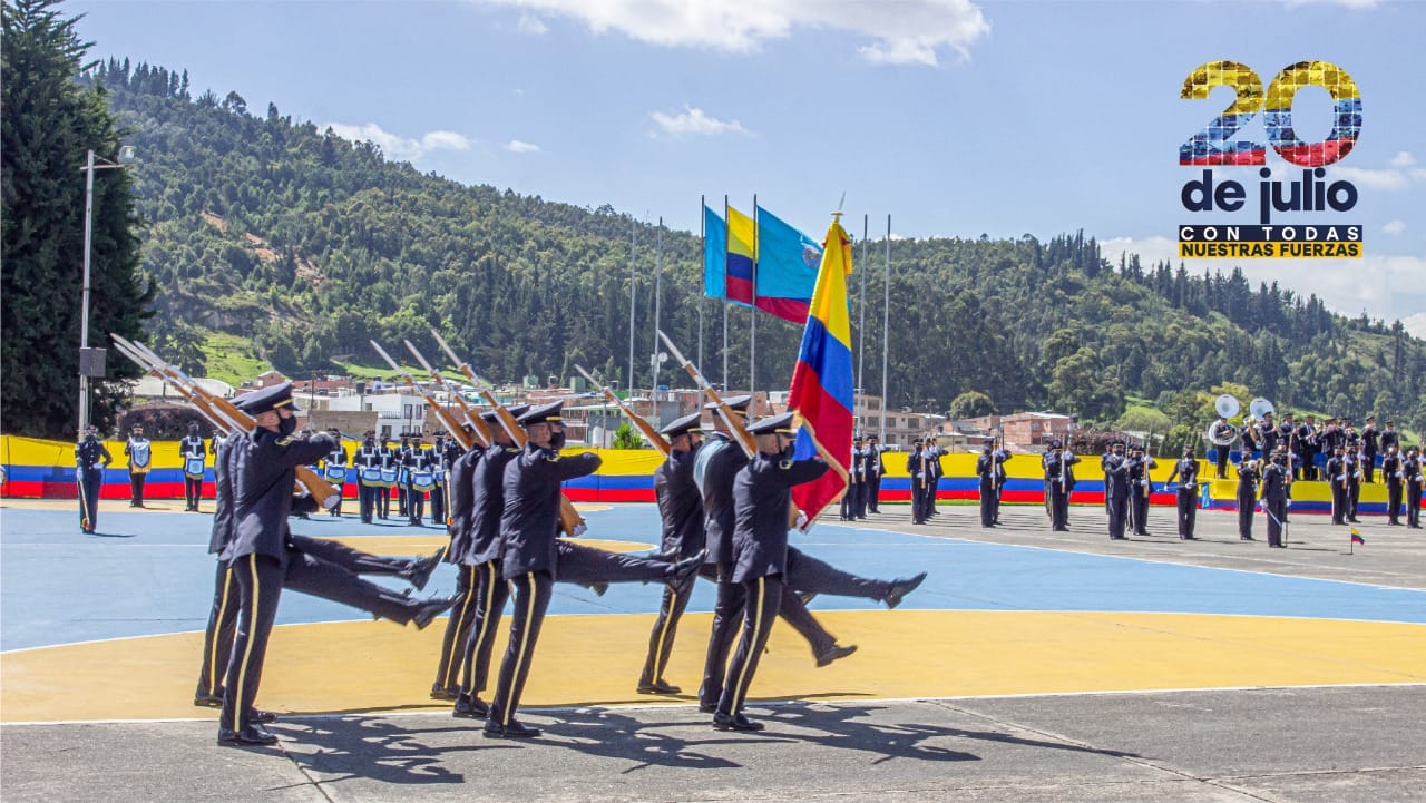 La ESUFA se alista para el desfile militar y policial en conmemoración de los 212 años de independencia de Colombia