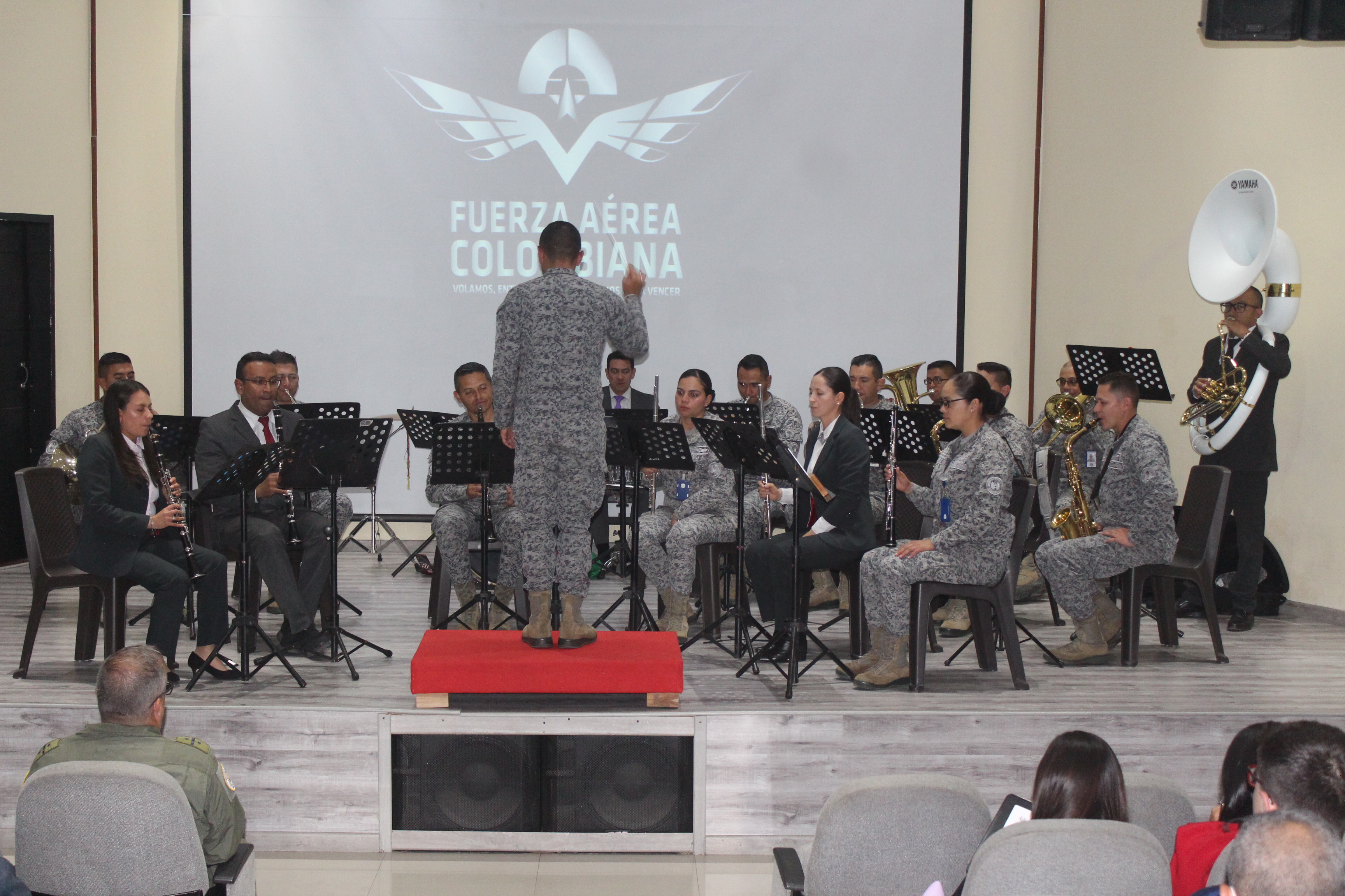 Periodistas de Cundinamarca conmemoraron su día en la Escuela de Suboficiales de la Fuerza Aérea