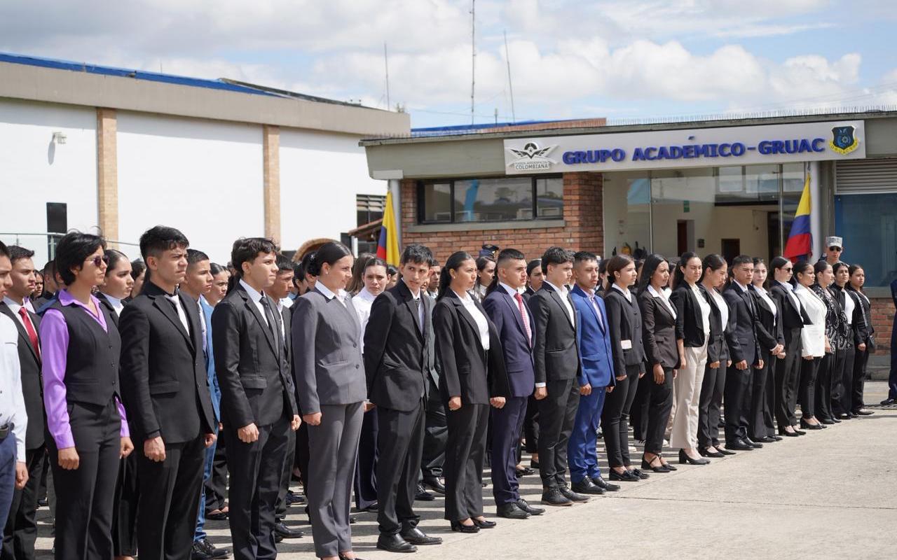 Ingreso histórico de 265 aspirantes fortalece el futuro de la Fuerza Aeroespacial Colombiana