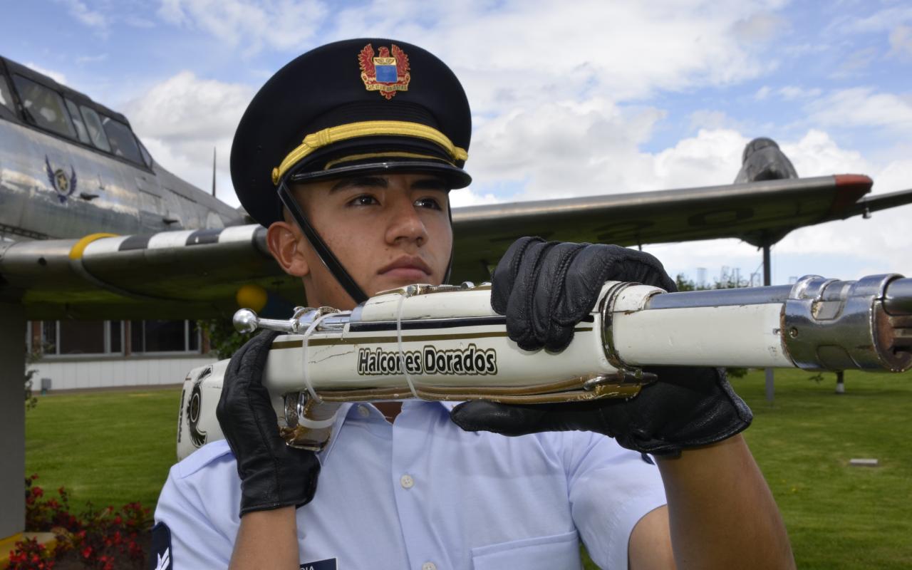 Incorpórate como Suboficial de la Fuerza Aérea Colombiana